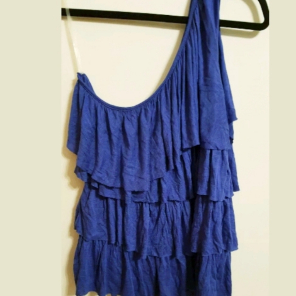 D'Closet Blue 100% Rayon Tiered Top..M